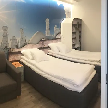 Otel Uninen 3*